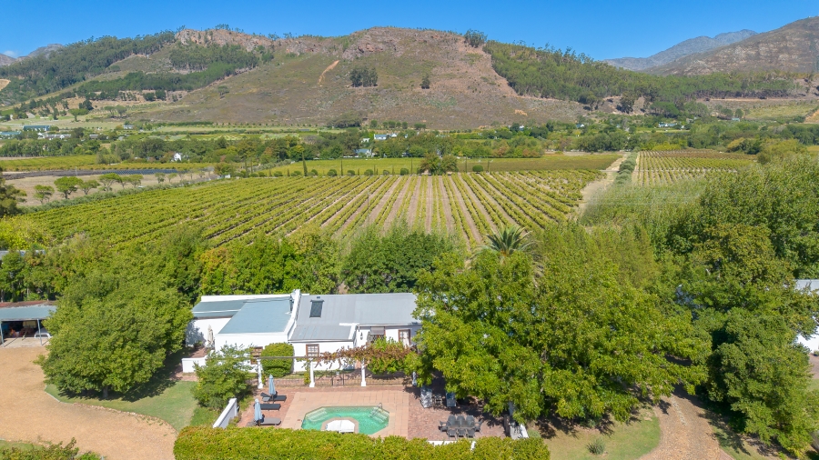 7 Bedroom Property for Sale in Franschhoek Western Cape